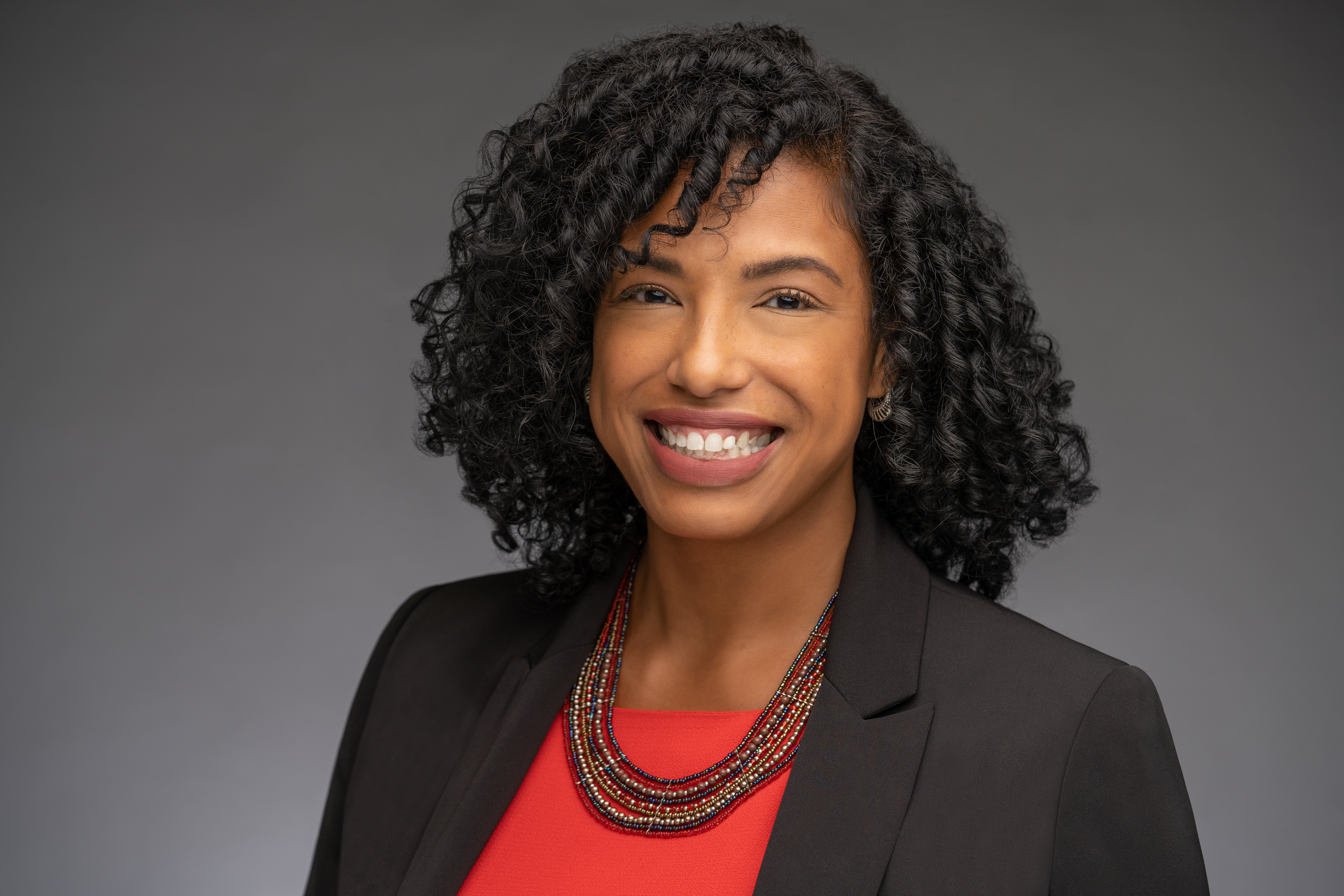 Jaime-Lee Bradshaw headshot